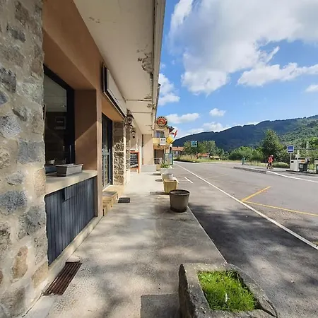 Le Montagnard Hotel Arcens